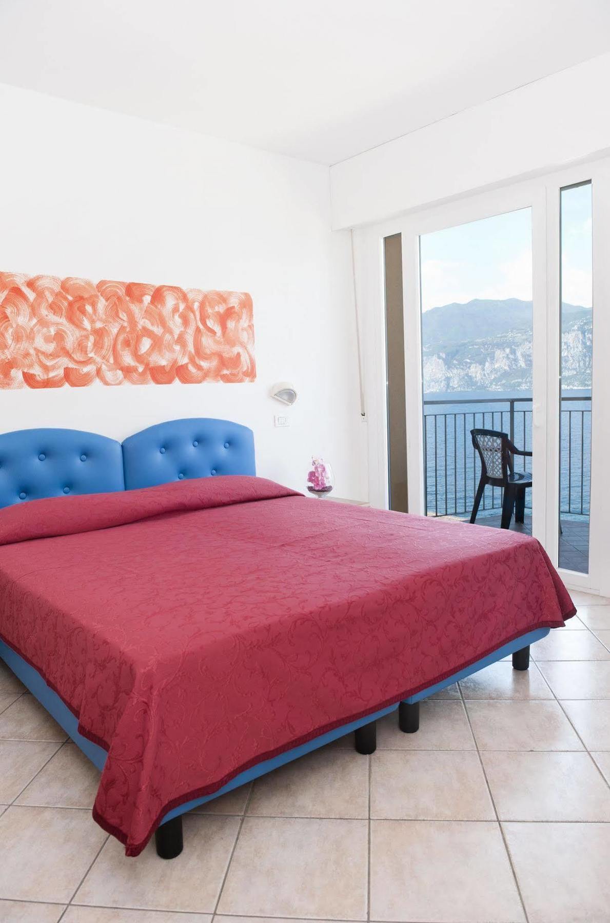 Casa Marinella Hotel